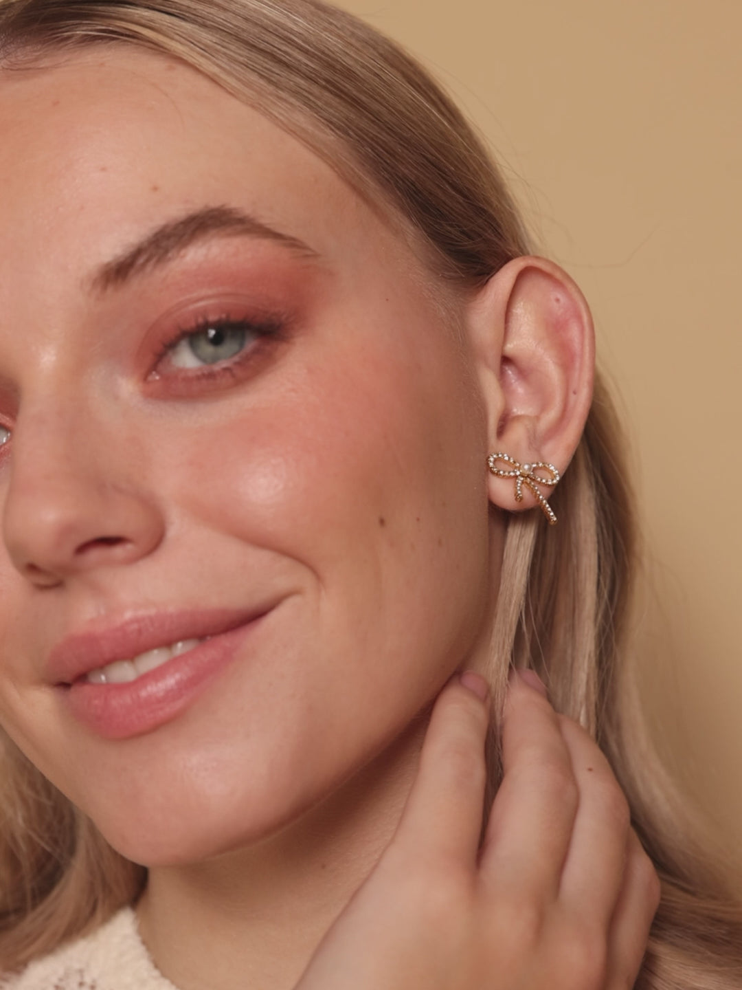 Elisajewels Lolita Bow Earrings